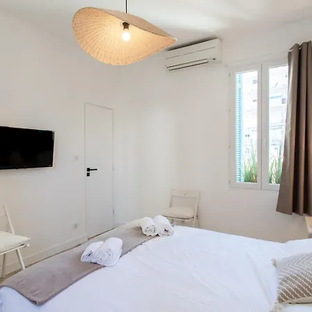 3p Au Coeur De Juan Les Pins Apartman *