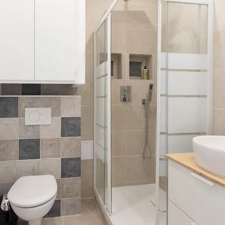 3p Au Coeur De Juan Les Pins Antibes