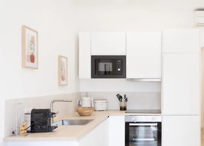 3p Au Coeur De Juan Les Pins Antibes