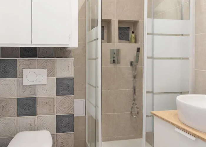 3p Au Coeur De Juan Les Pins Antibes