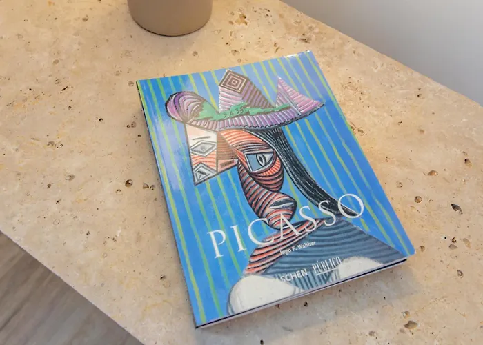 3p Au Coeur De Juan Les Pins Daire