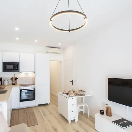 2br - Heart Of Juan-les-pins Appartamento