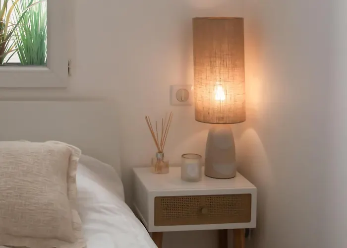 Апартаменты 3p Au Coeur De Juan Les Pins